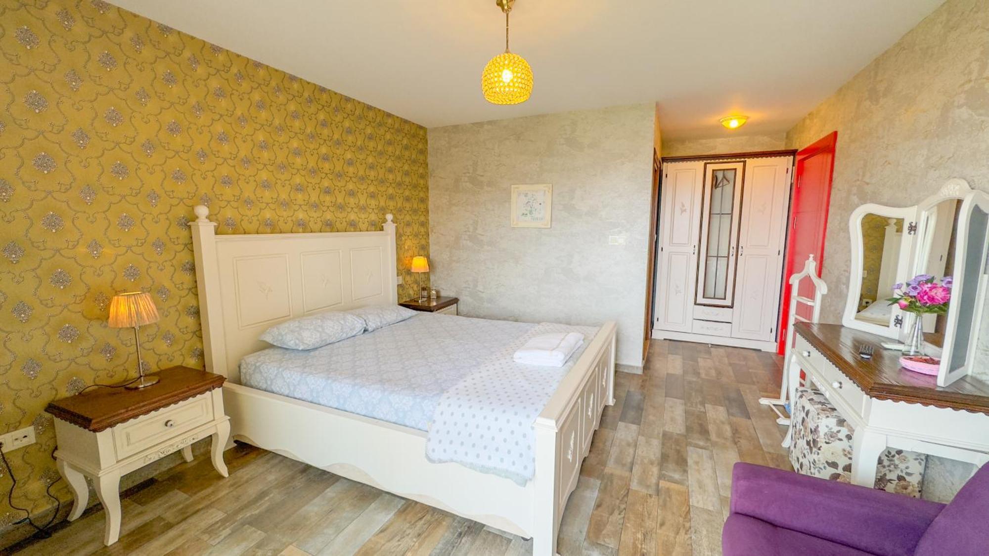 Nilüfer Butik Otel *